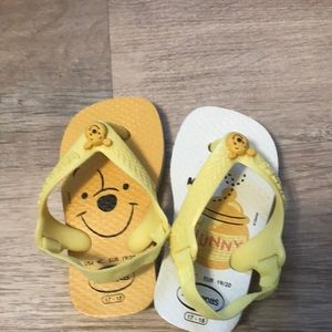 Disney baby Havaianas Winnie the Pooh Sz 4
